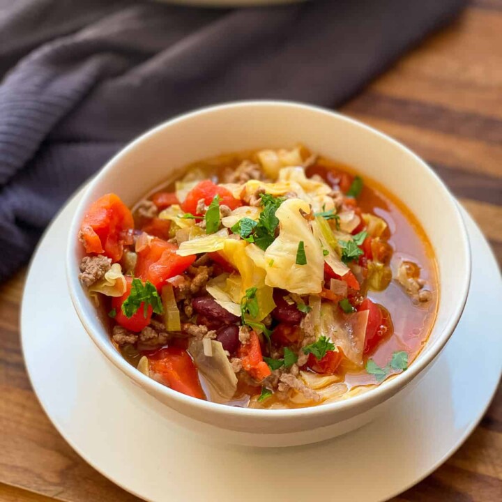 Beef and Cabbage Soup (A Hamburger Soup Recipe) Seanna's Kitchen