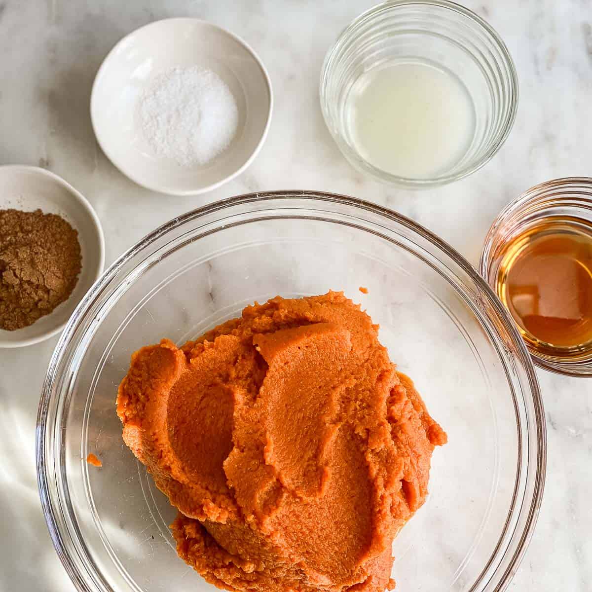Photo of individual ingredients for Pumpkin Butter Recipe.