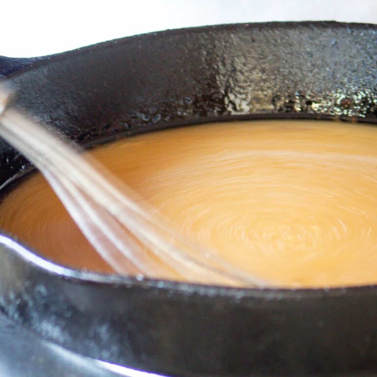 Simple Gravy Recipe Seanna's Kitchen