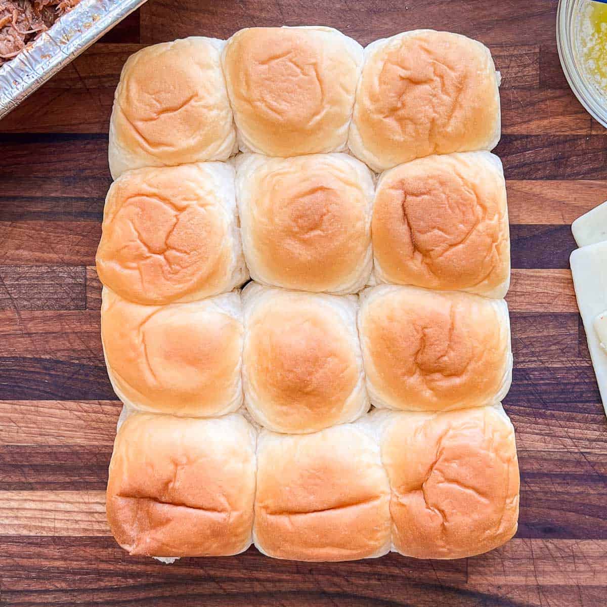 Hawaiian slider buns for Pulled Pork Sliders Recipe.